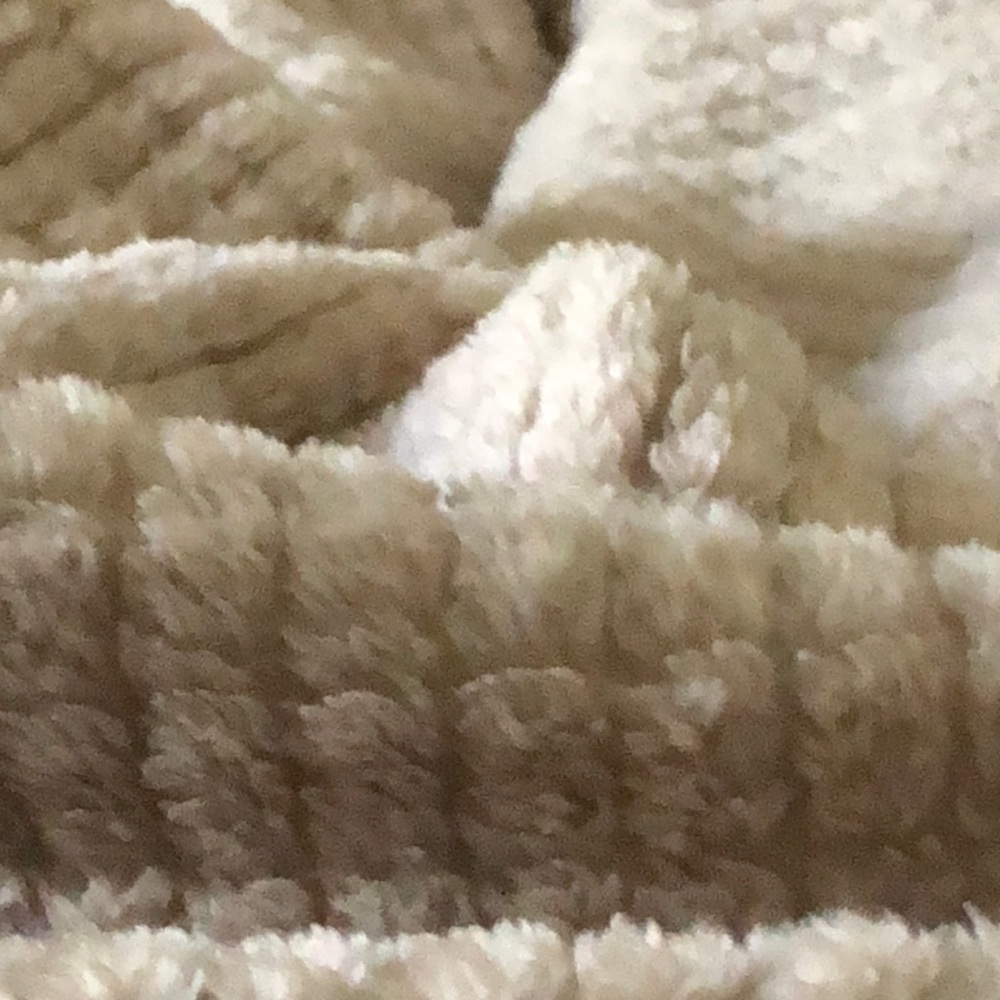 Meet your Posher, Denice